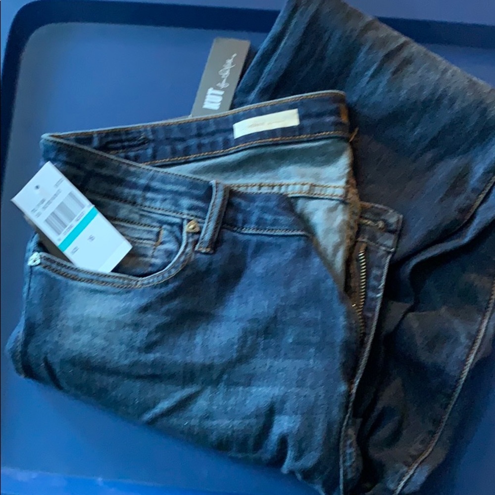 Boyfriend jeans.